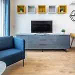 Brand New Central Flat