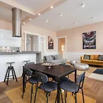 Ventura Ridge Apartment