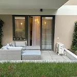 Standard Apartment By Hi5-Corvin 7