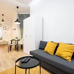 Kristi Tiptop Apartment In The Heart Of Budapest