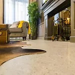 Viktoria Luxury Apartment
