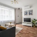 Style Fusion Apartment