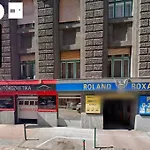 Ombre Apartment With Parking Option