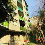 Newberry Apartment With Balcony