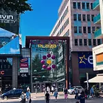 Budapest Center Shopping Apartment