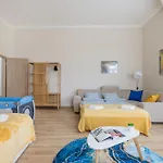 Spacious Apartment With 2 Bedrooms In Buda 2A