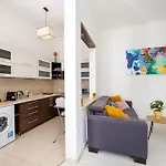 Gozsdu-1 Bedroom Apartment