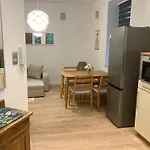 High Noon Apartment