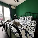 Ultra Central Premium Duplex