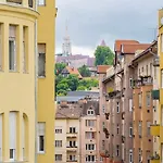 Szasz Buda Vila Apartment next to Buda Castle district