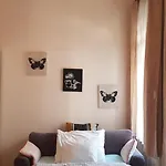 Center Royalty Apartment