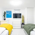 Very Central - Easy Access