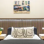 Deluxe Izabella City Center Residence With 4Bedrm, 3Bathrm