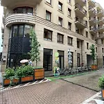 Szekely Apartment Near Deak Ferenc Square With Free Parking In Garage