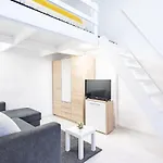 Cute Central Studio For Couples