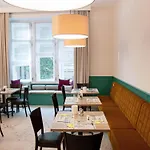 D50 Hotel