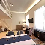 Brand New Garden Flat / Free Parking