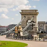Elegant Escape By Buda Castle For Pleasure Seekers