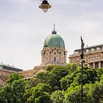 Elegant Escape By Buda Castle For Pleasure Seekers