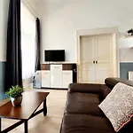 Eoetvoes Apartman