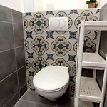 Nepszinhaz Apartman