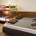 Dombovari Way Apartman