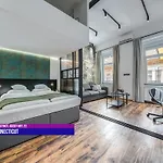 Little Americas East Coast Apartment