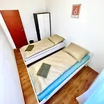 Vivien Apartment