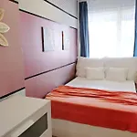 Deak Ferenc Ter Central Apartment