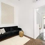 Opera Residence