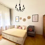 Cozy Studio In City Centre