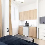 Central - Stylish New Studio - Ac