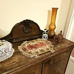 Cozy Apartment And Rooms Near Kalvin Square