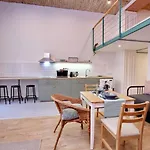 Canga Downtown Studio For 6Ppl, Balcony, Projector