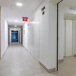 Blue River Apartment With Sauna&Gym And Parking