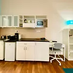 Stylish Central 1Br Apt - Flora\'S House