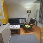 Goldapartment