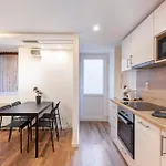Sz27 A Szekely Apartment