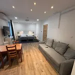 Benjamin Apartman