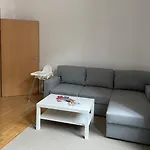 Klikk Apartments At Gozsdu