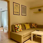 Diplomat Quarter 2 Bdr Apt By Newave Apartments