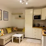 Diplomat Quarter 2 Bdr Apt By Newave Apartments