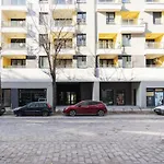 Your Ideal City Escape With Parking Included