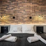 Vaci Loft Suites