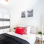 Balcony - Central - Spacious - Sunny