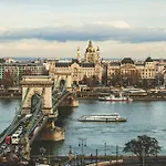 D45 - Basilica City Retreat - Best Location By Bqa