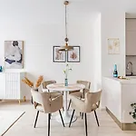 Parkwest Azure Residence - By City Park