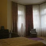 Classical Apartment In Downtown