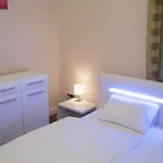 Anna Apartment