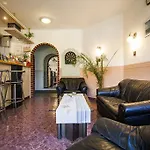 Dominika Apartman Hotel